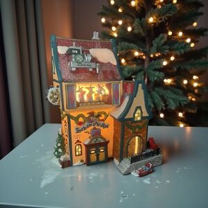 Department 56 - Jack in the Box Plant No. 2 #56.56705 with light and orig. box